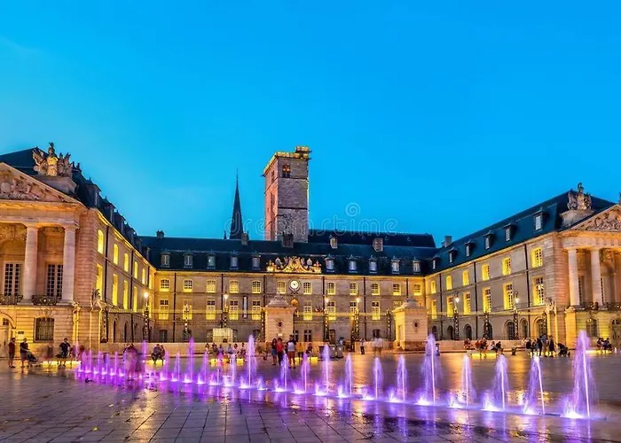 L'ecrin: De Charme En Coeur Historique