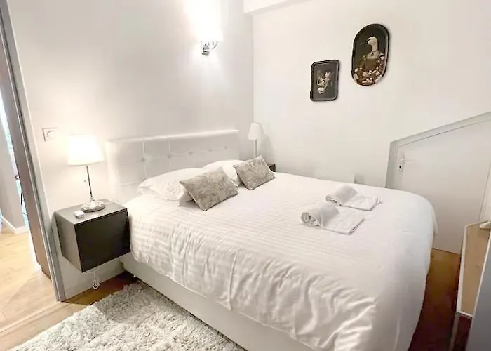 L'ecrin: De Charme En Coeur Historique